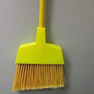 Angled-Head Broom 42" BRMAXIL